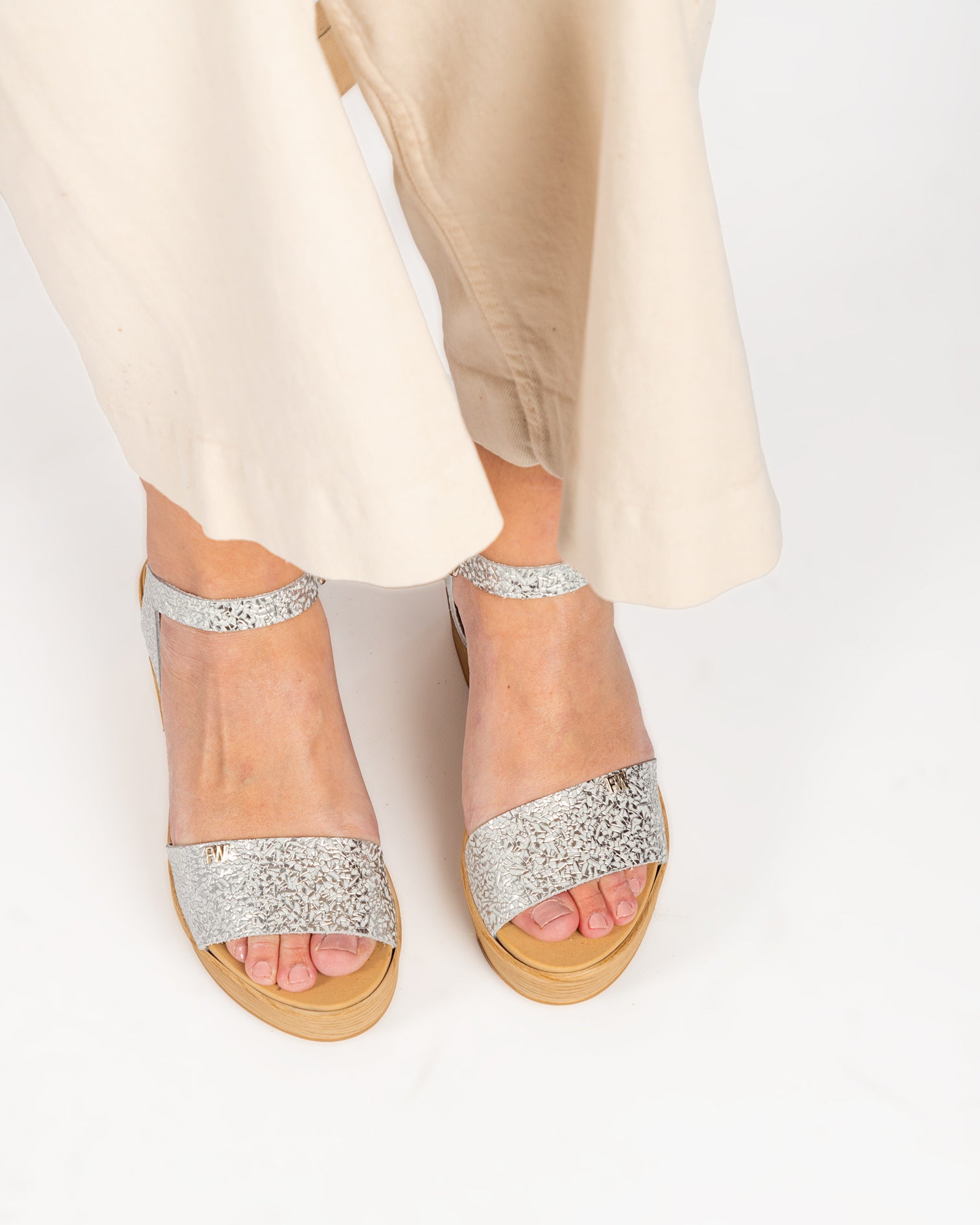 Upper Wedge Litore Maui Silver