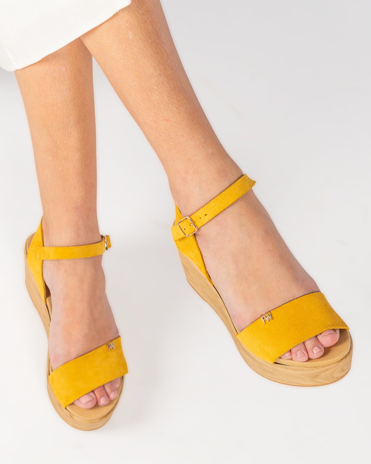 Litore Wedge Cut Yellow Suede